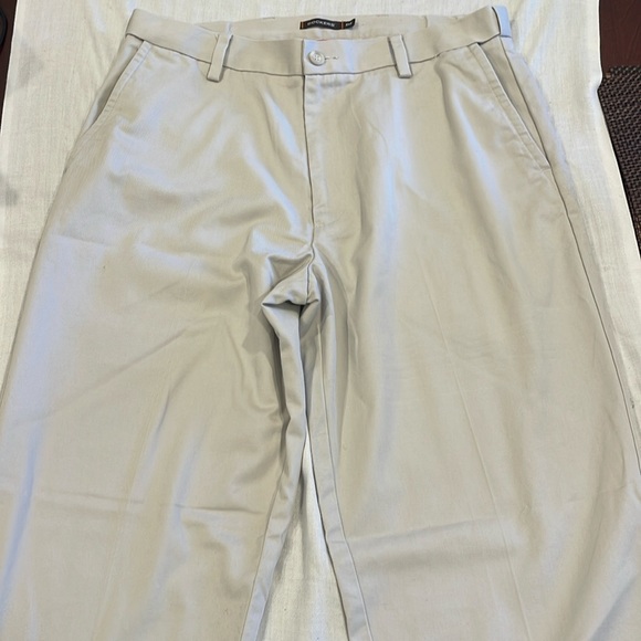 Dockers elastic waist series-straight fit- perfect condition 34x32 - Picture 1 of 10